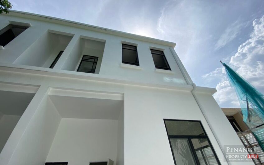 Newly Built 3 Storey Semi D Gelugor Built up 4590SF Freehold